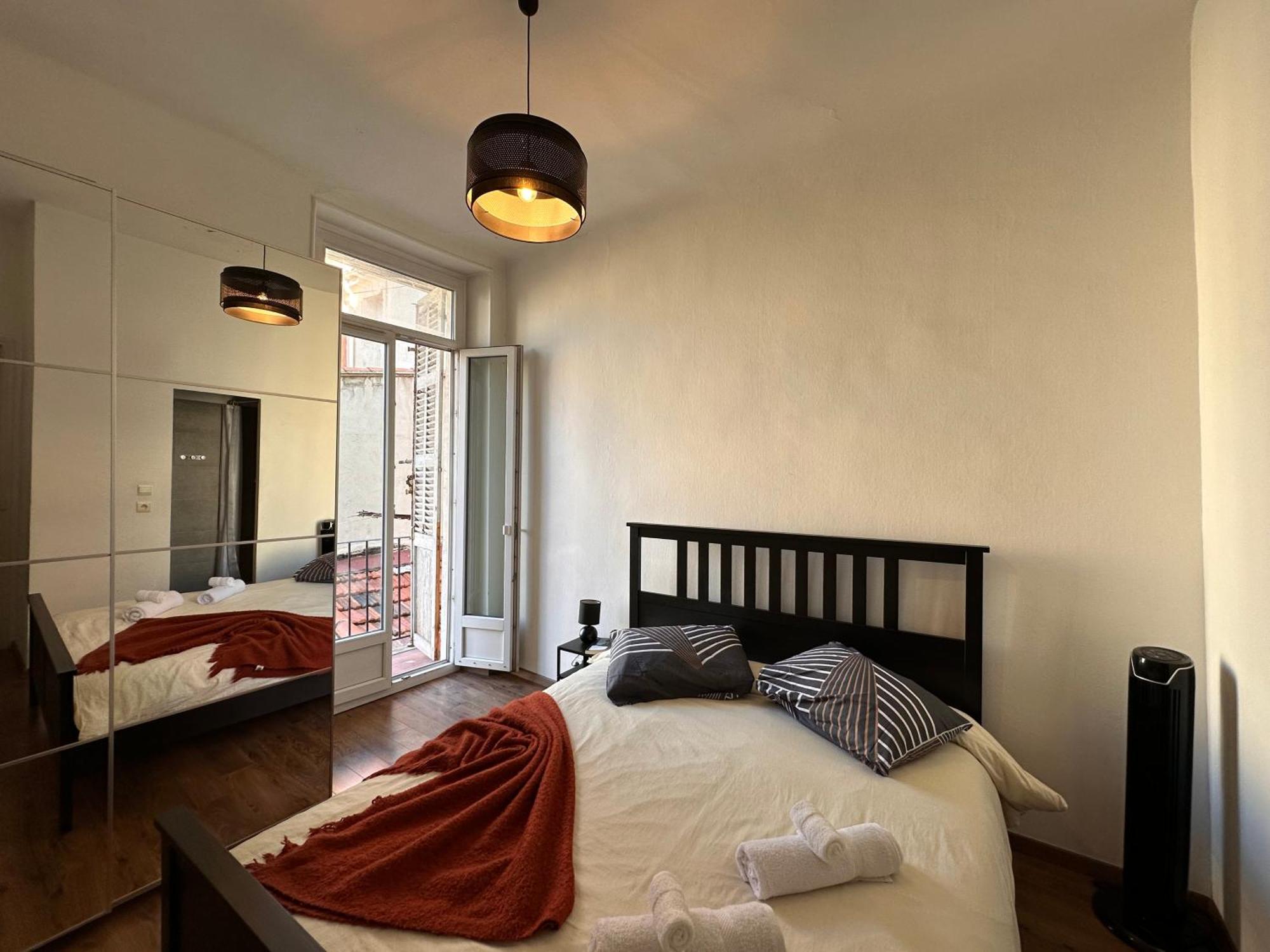Apartment *exceptionnal * Central*