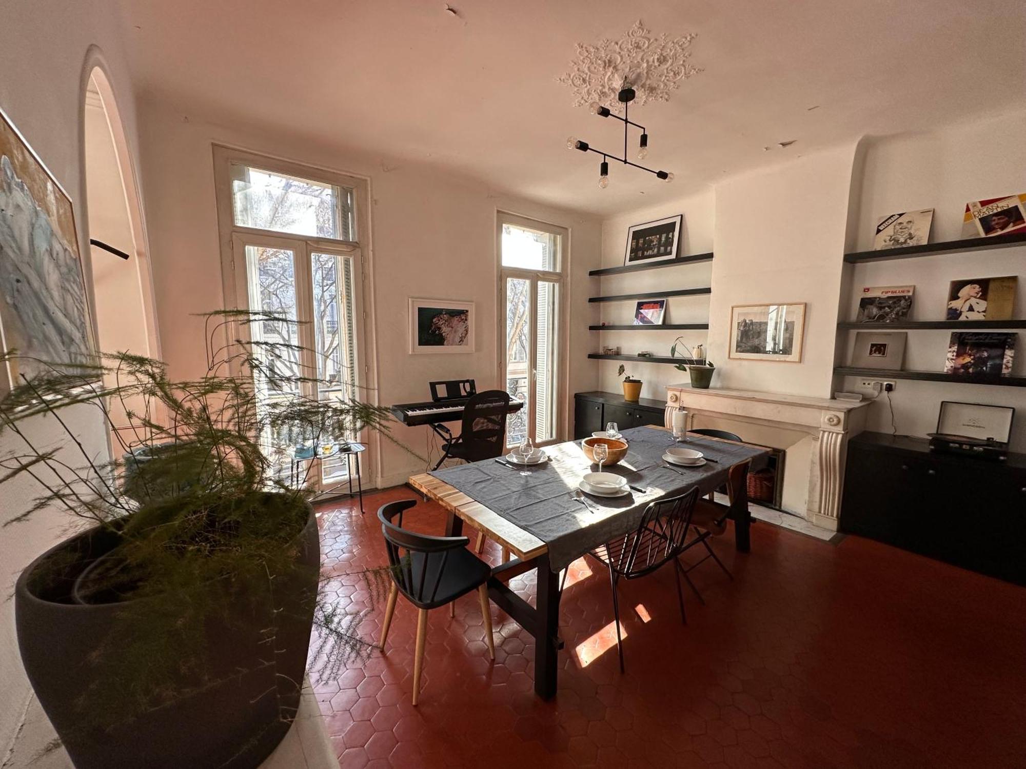 Apartment *exceptionnal * Central* *